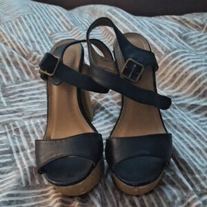 Elegant Black Platform Sandals